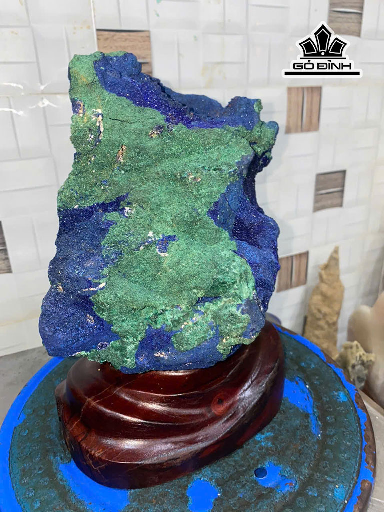 tac-pham-da-azurite-cao-25-cm-57kg-452404