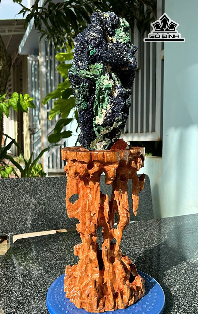 tac-pham-da-azurite-cao-57-ngang-18-cm-455kg-452408