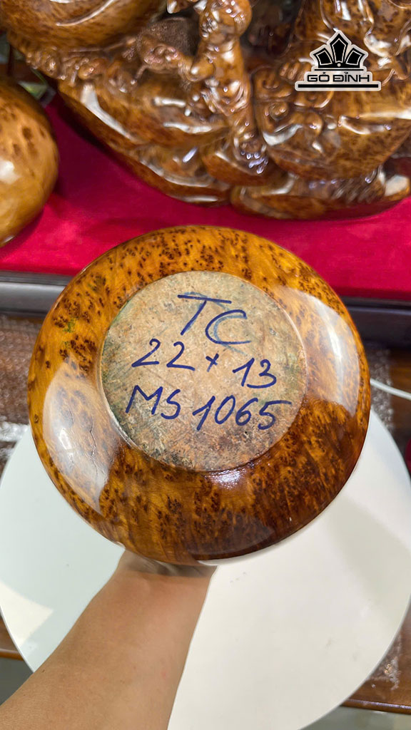 chum-phu-quy-go-nu-ngoc-am-cao-13-duong-kinh-22-cm-452641