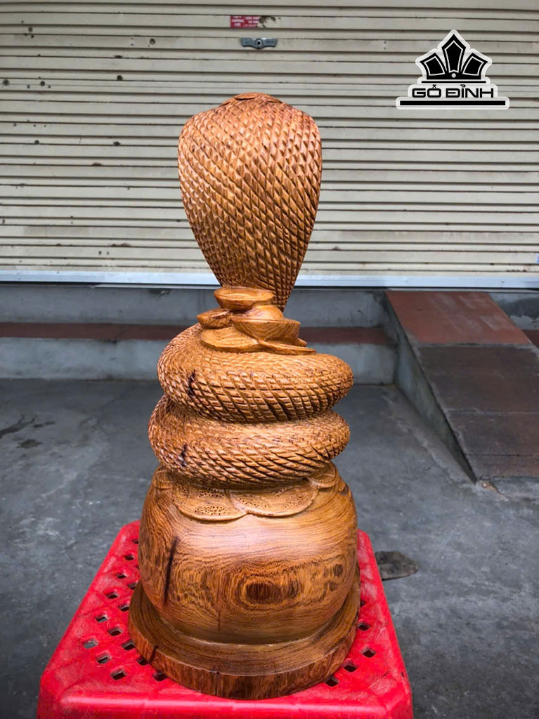 tuong-ran-phong-thuy-go-huong-cao-37-ngang-17-sau-20-cm-452696