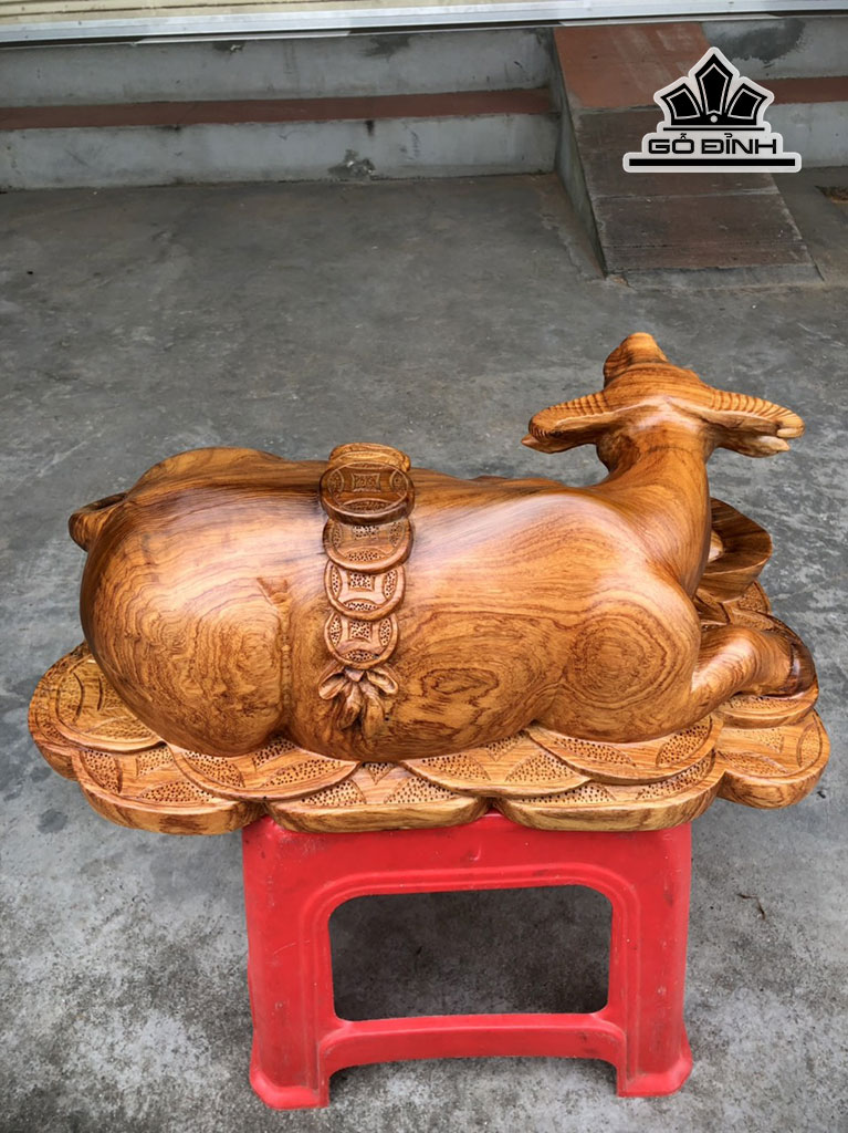 tuong-trau-go-huong-cao-17-ngang-42-sau-26-cm-452698