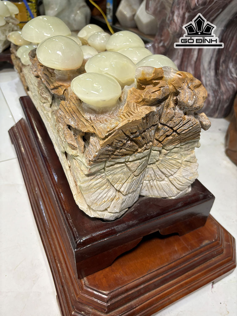 nam-ngoc-truong-sinh-da-onyx-xanh-kich-thuoc-43x21x23-cm-452842