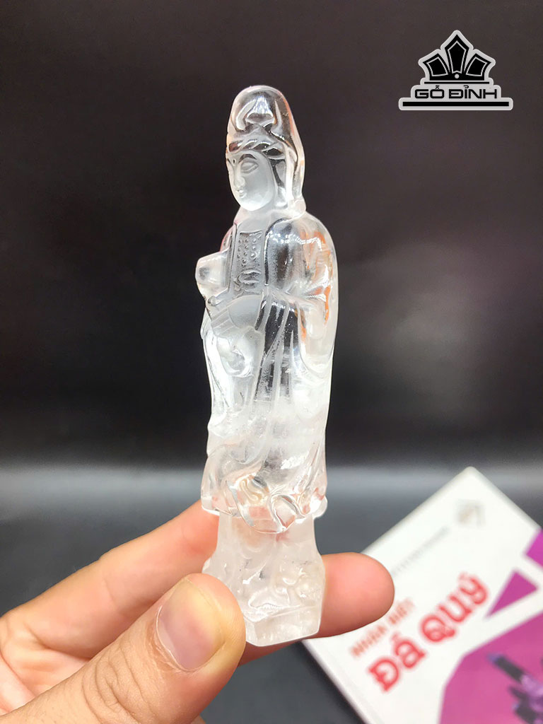 ton-tuong-me-hien-da-thach-anh-trang-cao-103-ngang-28-cm-453295