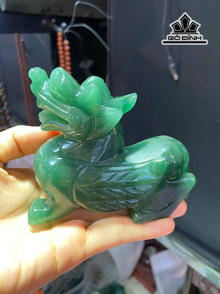 ty-huu-da-thach-anh-xanh-cao-105-ngang-85-cm-453353