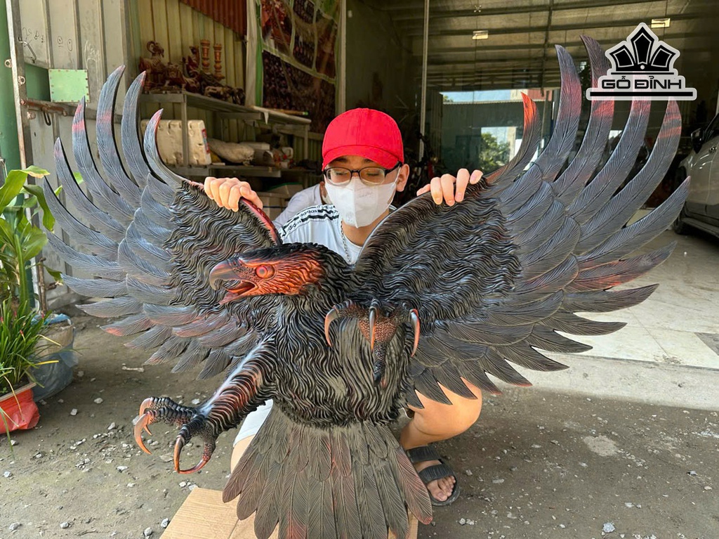 tuong-dai-bang-go-trac-cao-97-ngang-115-sau-25-cm-453643