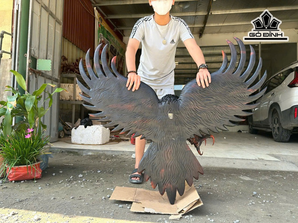 tuong-dai-bang-go-trac-cao-97-ngang-115-sau-25-cm-453646