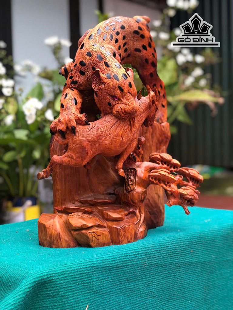 tuong-bao-san-moi-go-huong-cao-55-ngang-43-sau-31-cm-tuong-bao-san-moi-go-huong-cao-55-ngang-43-sau-31-cm-453771