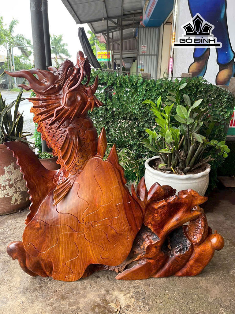 tuong-ca-chep-hoa-rong-go-huong-cao-85-ngang-85-sau-30-cm-453943