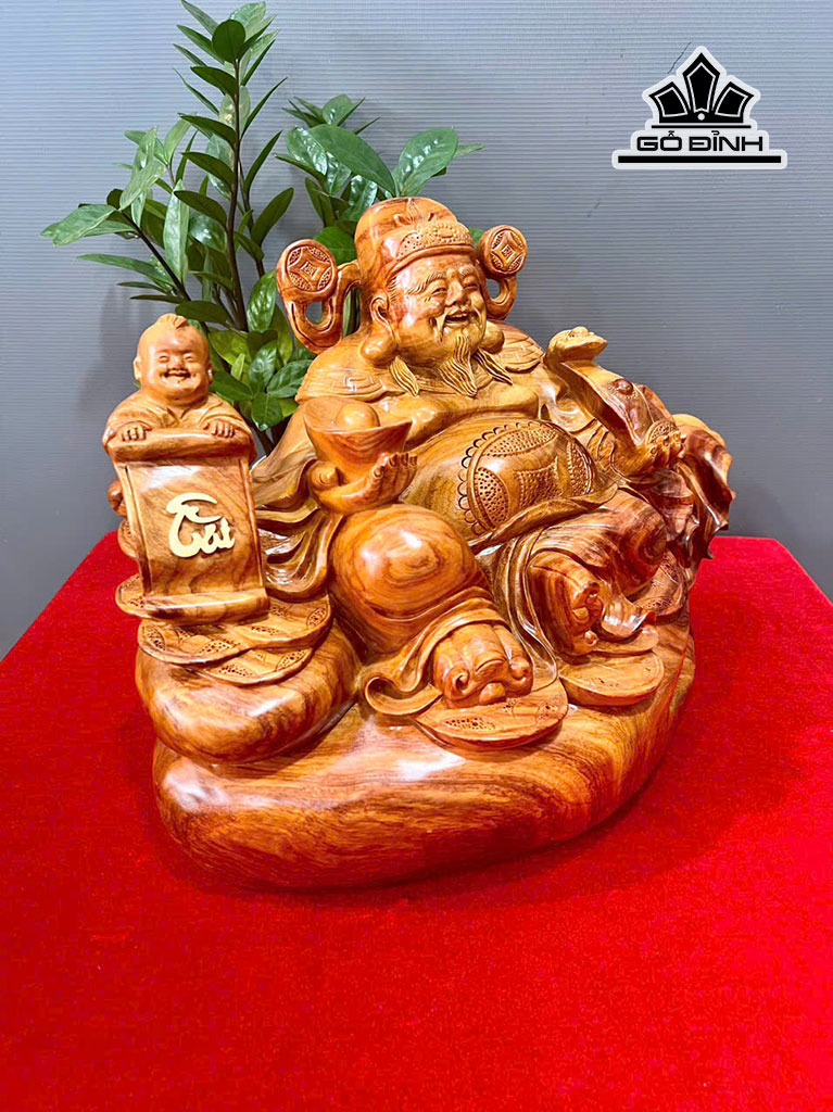 tuong-than-tai-go-huong-cao-33-ngang-27-sau-48-cm-454153