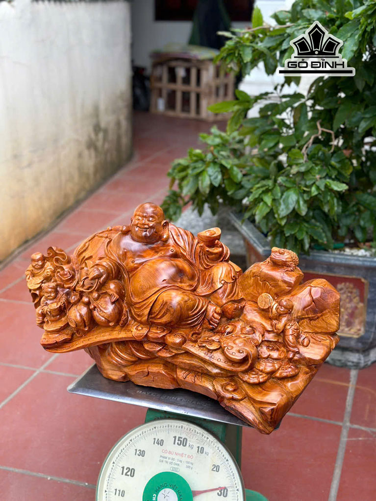 tuong-phat-di-lac-tam-phuc-go-huong-cao-38-ngang-70-sau-35-cm-454434