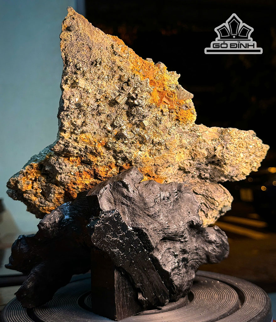 tac-pham-da-pyrite-cao-23-ngang-22-cm-nang-32kg-454706