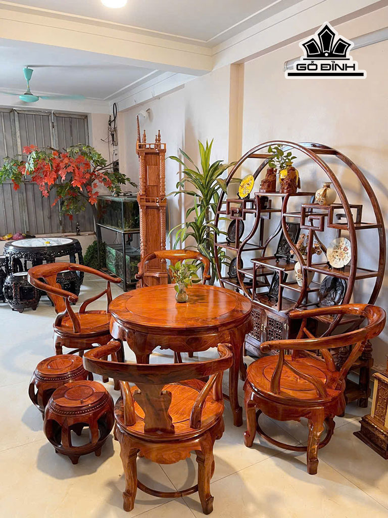 bo-ghe-minh-go-huong-viet-ban-cao-70-mat-ban-rong-97-ghe-cao-85-mat-ghe-tron-55-2-don-cao-34-mat-don-28-cm-455359