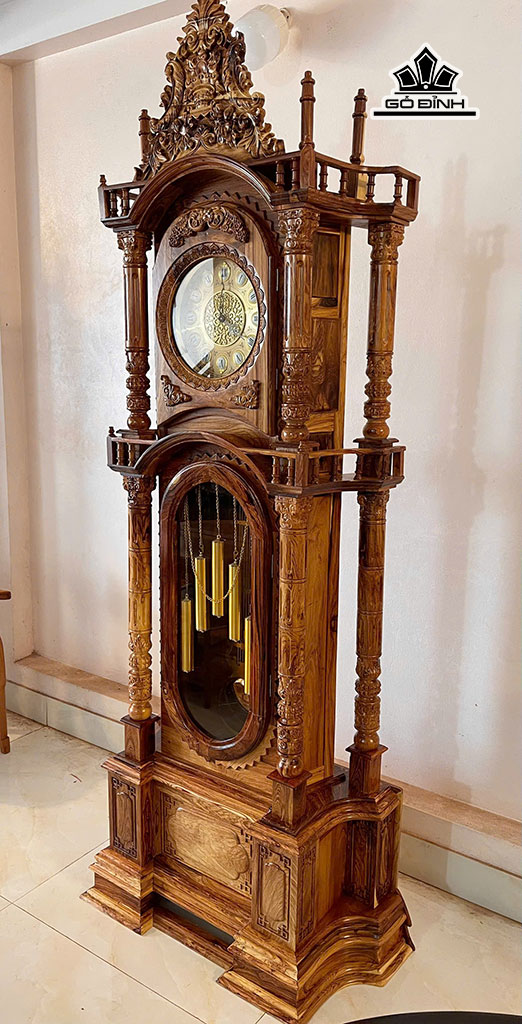 dong-ho-thap-go-cam-viet-cao-230-ngang-96-sau-42-cm-455373