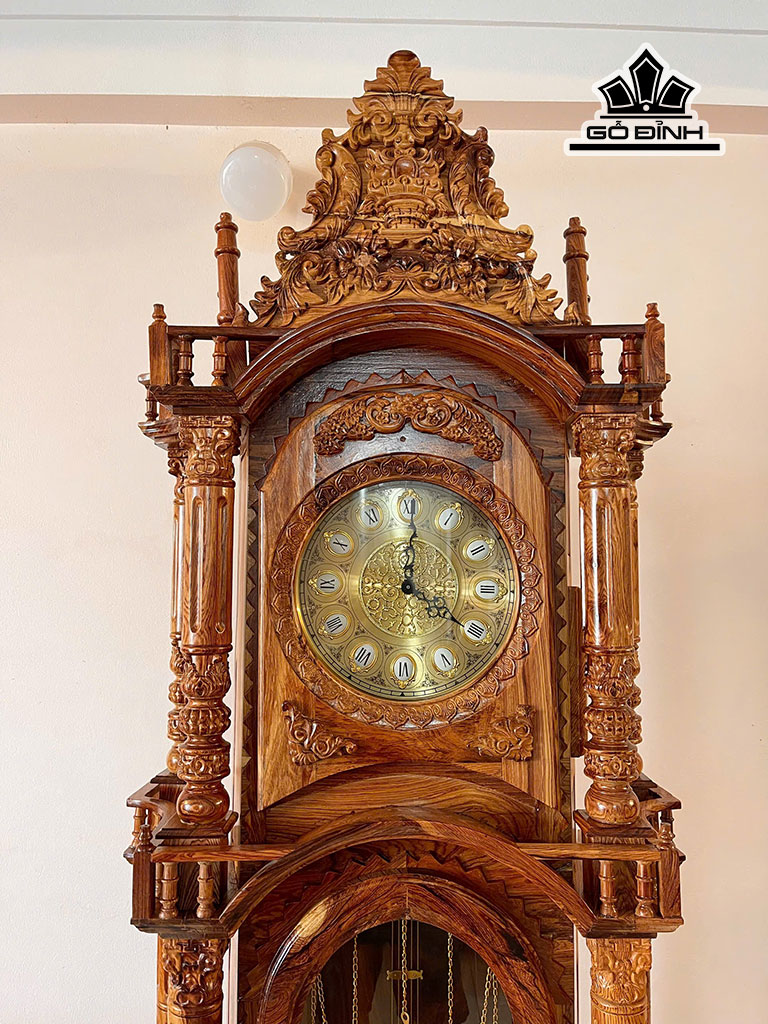 dong-ho-thap-go-cam-viet-cao-230-ngang-96-sau-42-cm-455374