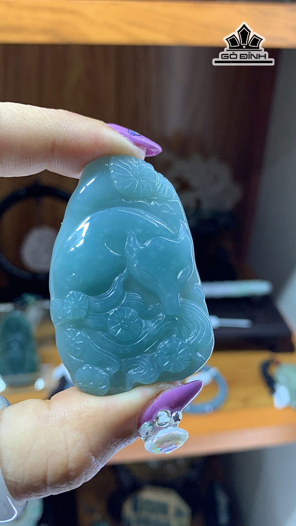 mat-day-ho-ly-da-cam-thach-jadeite-a-myama-cao-514-ngang-34-sau-69-mm-256gr-455473