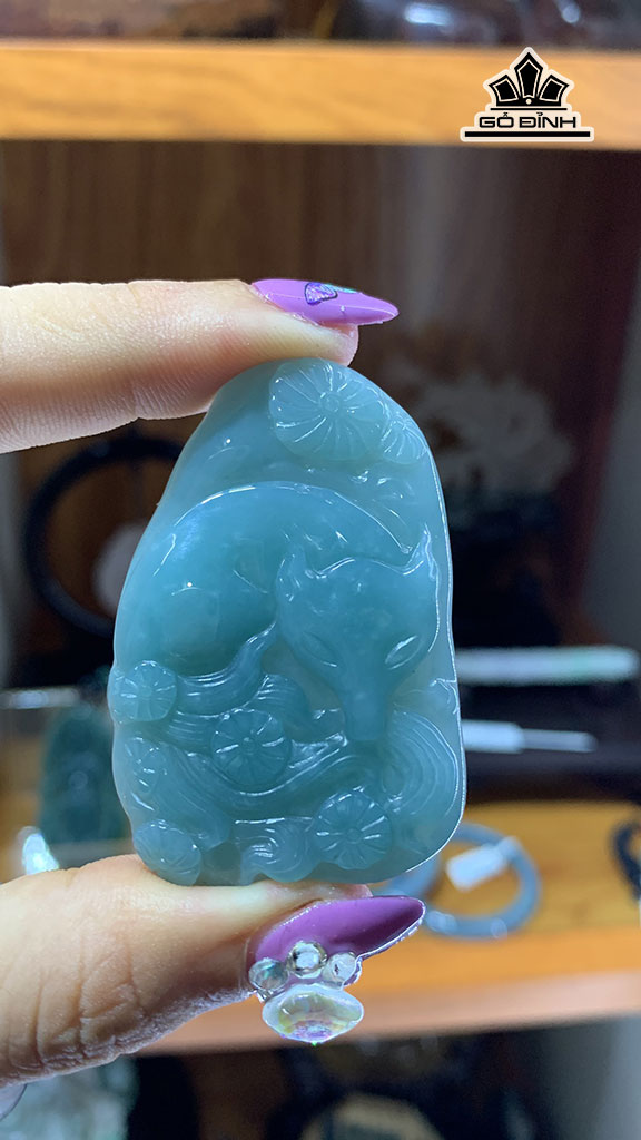 mat-day-ho-ly-da-cam-thach-jadeite-a-myama-cao-514-ngang-34-sau-69-mm-256gr-455474