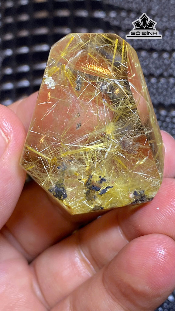 mat-tron-hoa-thi-da-thach-anh-toc-vang-cao-439-ngang-349-sau-158-mm-35gr-455497