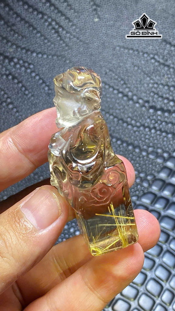 than-tai-da-thach-anh-toc-vang-cao-63-ngang-338-sau-228-mm-535gr-455518