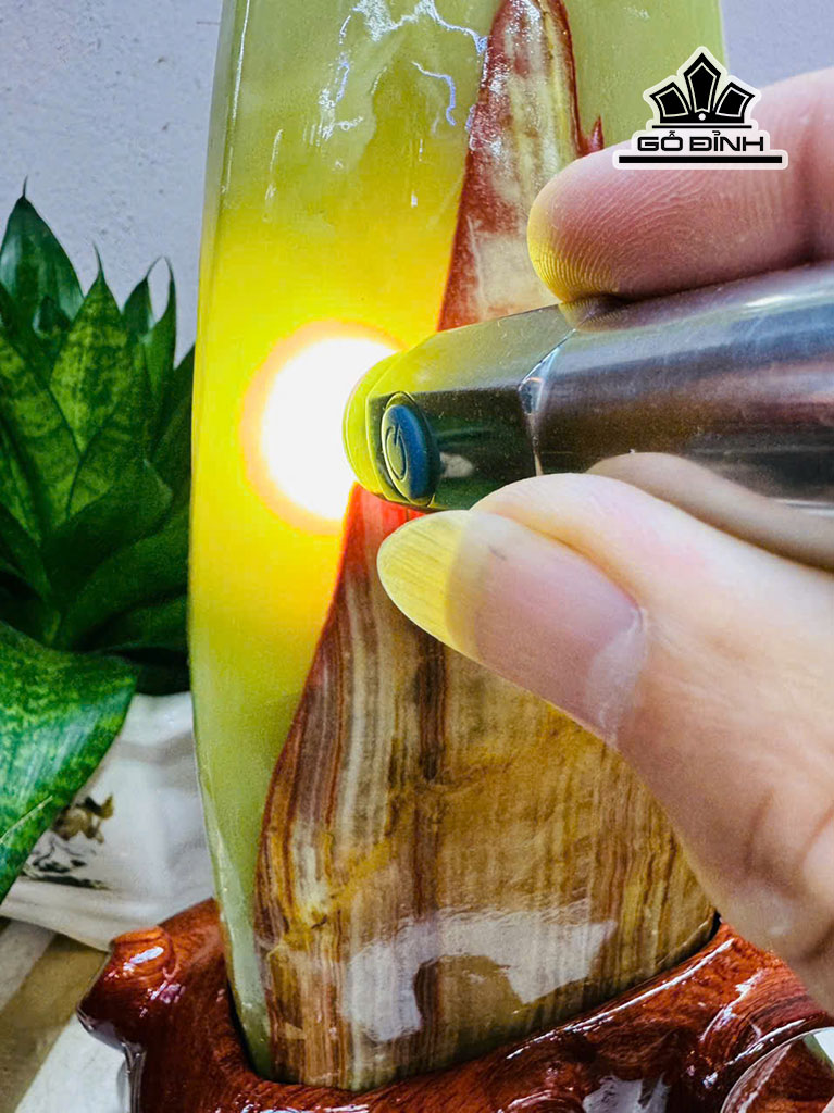 tac-pham-son-thuy-huu-tinh-da-ngoc-pakistan-cao-36-ngang-13-cm-nang-4kg-455587