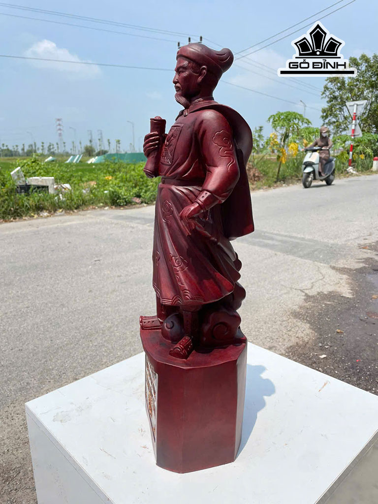 tuong-tran-quoc-tuan-go-tu-dan-cao-61-ngang-20-sau-16-cm-455709