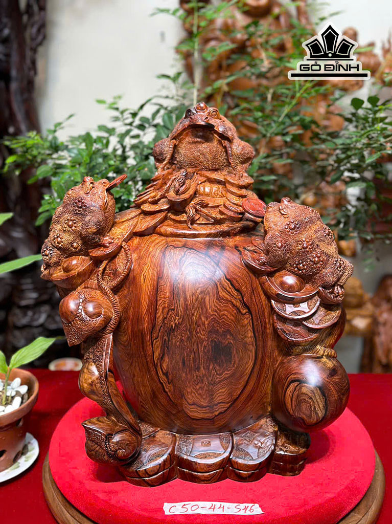 tuong-tam-coc-ngam-tien-go-cam-cao-50-ngang-44-sau-46-cm-455771