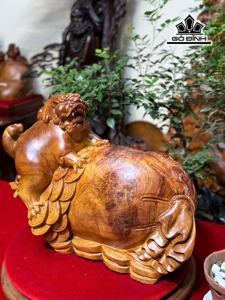 tuong-ty-huu-tran-bao-tien-go-nu-huong-cao-40-ngang-56-sau-26-cm-455778