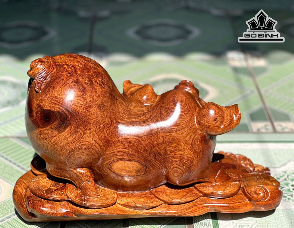 tuong-heo-go-huong-cao-35-ngang-46-sau-30-cm-455793