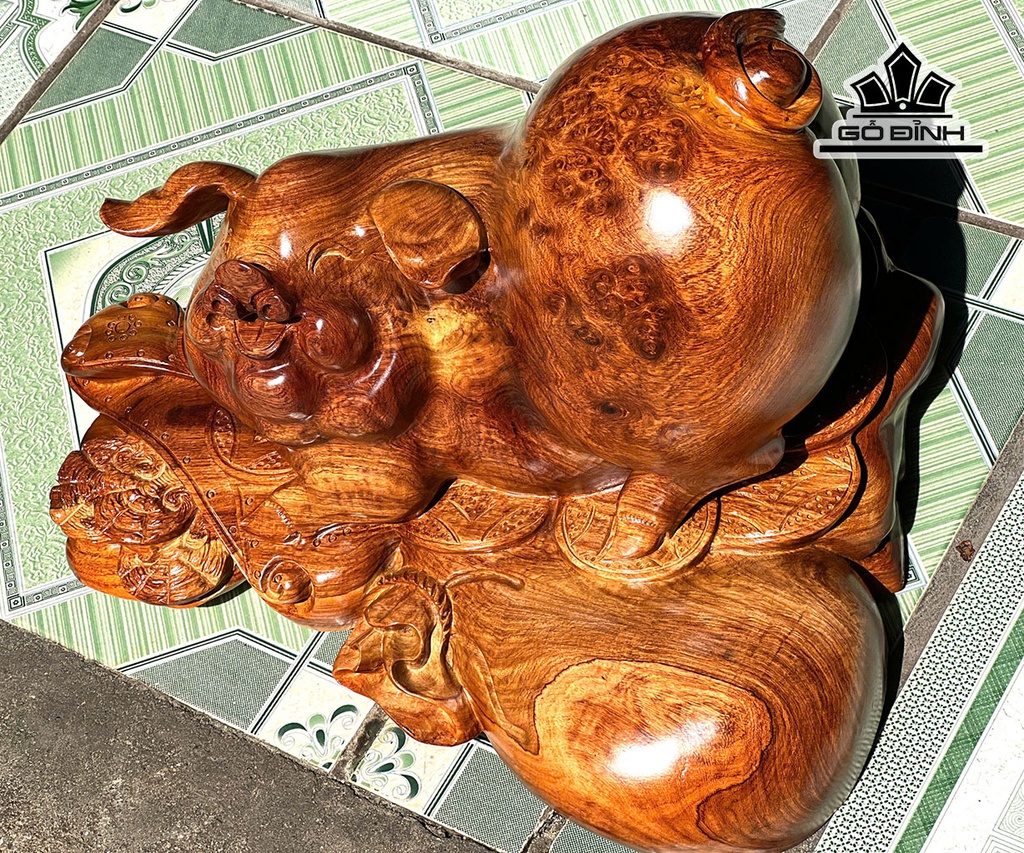 tuong-heo-go-huong-cao-35-ngang-46-sau-30-cm-455796