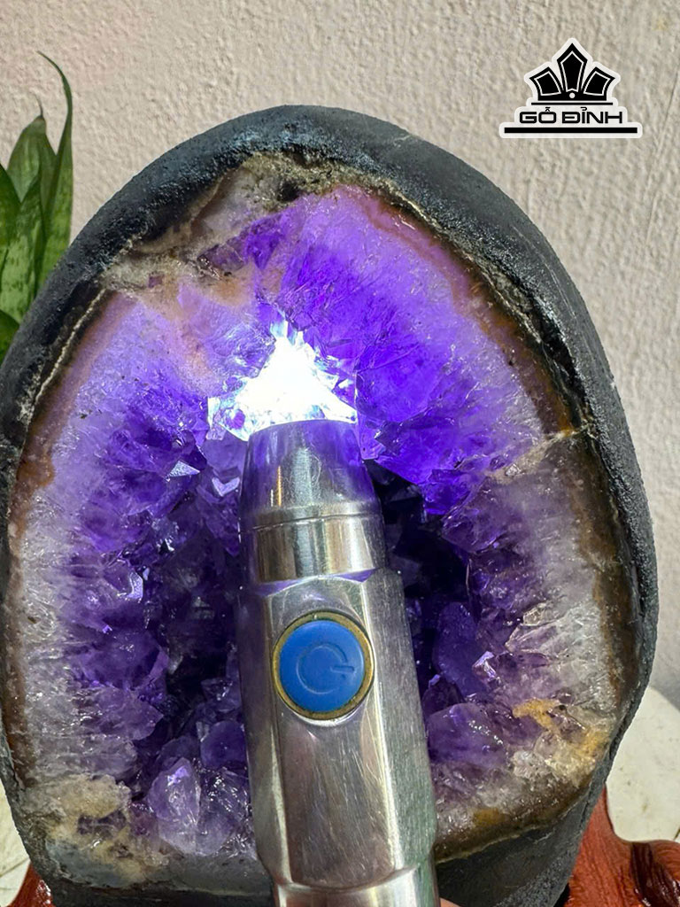 hoc-da-thach-anh-tim-cao-24-ngang-12-sau-12-cm-455878