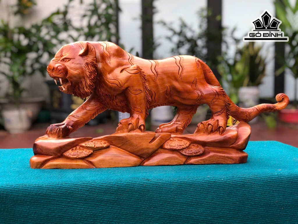 tuong-ho-phong-thuy-go-huong-cao-30-ngang-65-sau-14-cm-456026