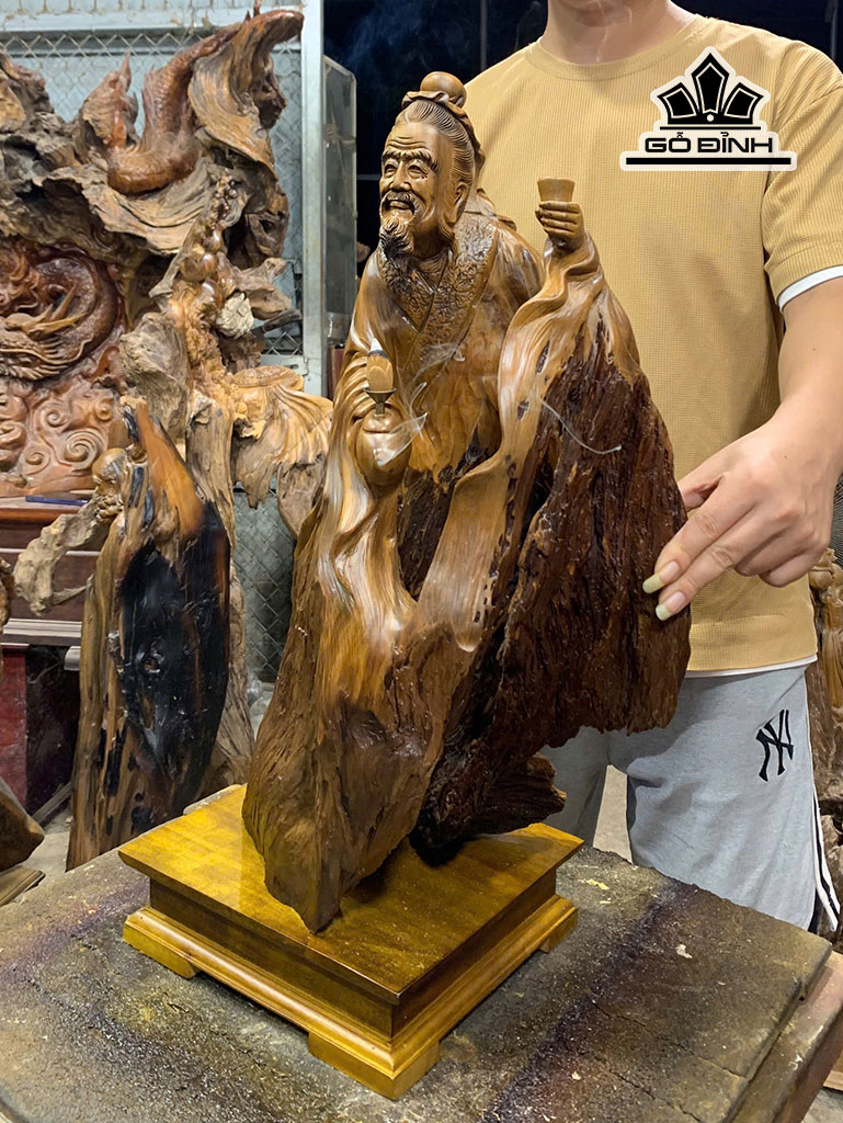 tuong-than-tra-go-bach-xanh-cao-ca-ky-71-rieng-tuong-cao-61-ngang-40-sau-30-cm-456112