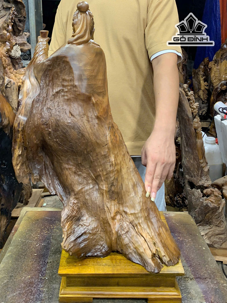 tuong-than-tra-go-bach-xanh-cao-ca-ky-71-rieng-tuong-cao-61-ngang-40-sau-30-cm-456115