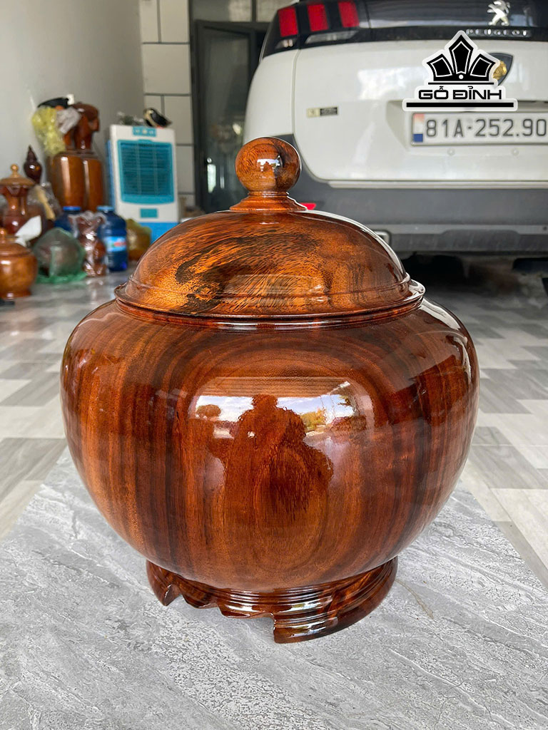 binh-u-tra-go-lim-cao-40-duong-kinh-37-cm-dung-25-lit-456171