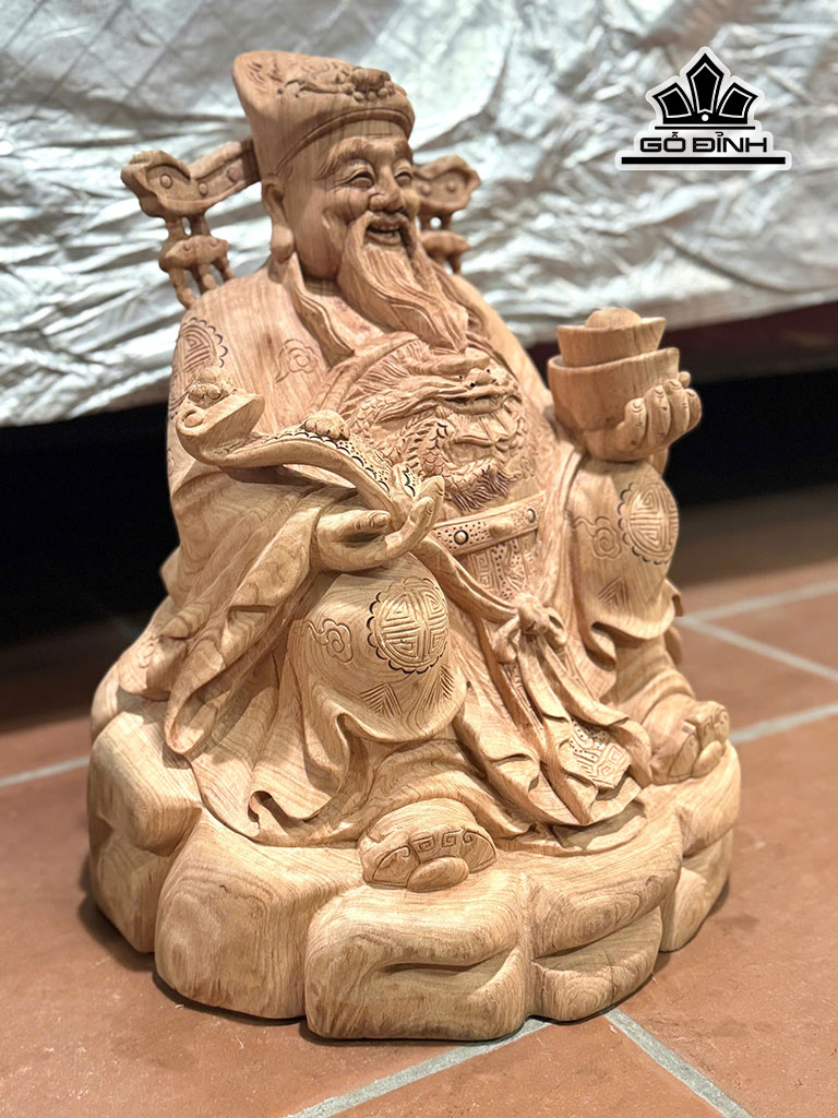 tuong-than-tai-go-huong-cao-45-ngang-32-sau-30-cm-456454