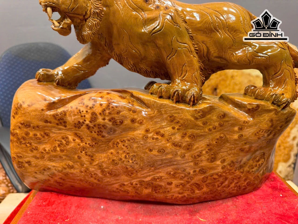 tuong-ho-san-moi-go-nu-ngoc-am-cao-30-ngang-45-sau-14-cm-456835