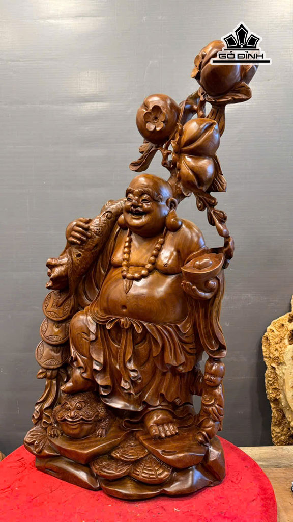 tuong-phat-di-lac-ganh-dao-go-ngoc-am-cao-83-ngang-43-sau-22-cm-185kg-456874