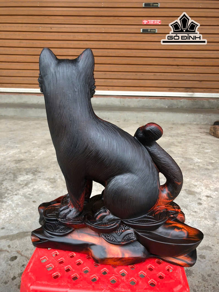 tuong-meo-go-trac-cao-31-ngang-27-sau-14-cm-457148