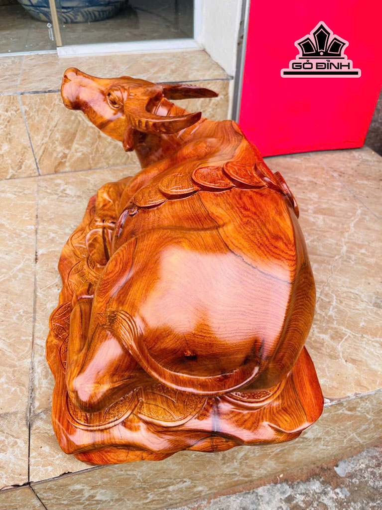 tuong-trau-go-huong-cao-26-ngang-50-sau-34-cm-19kg-457398