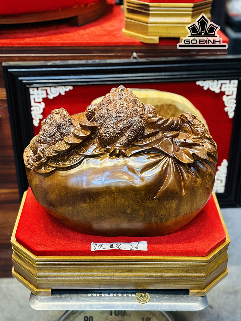 tuong-tam-coc-ngam-tien-go-nu-ngoc-am-cao-34-ngang-36-sau-26-cm-457483