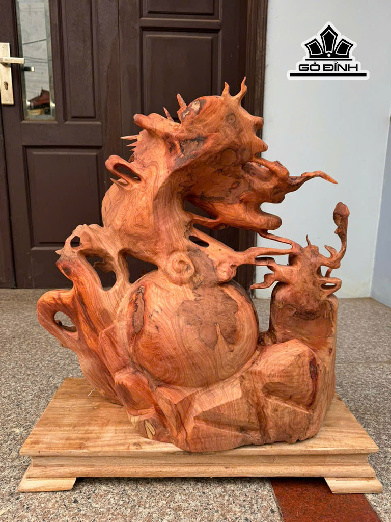 tuong-nhat-long-go-huong-cao-ca-ky-67-ngang-60-sau-25-cm-457541