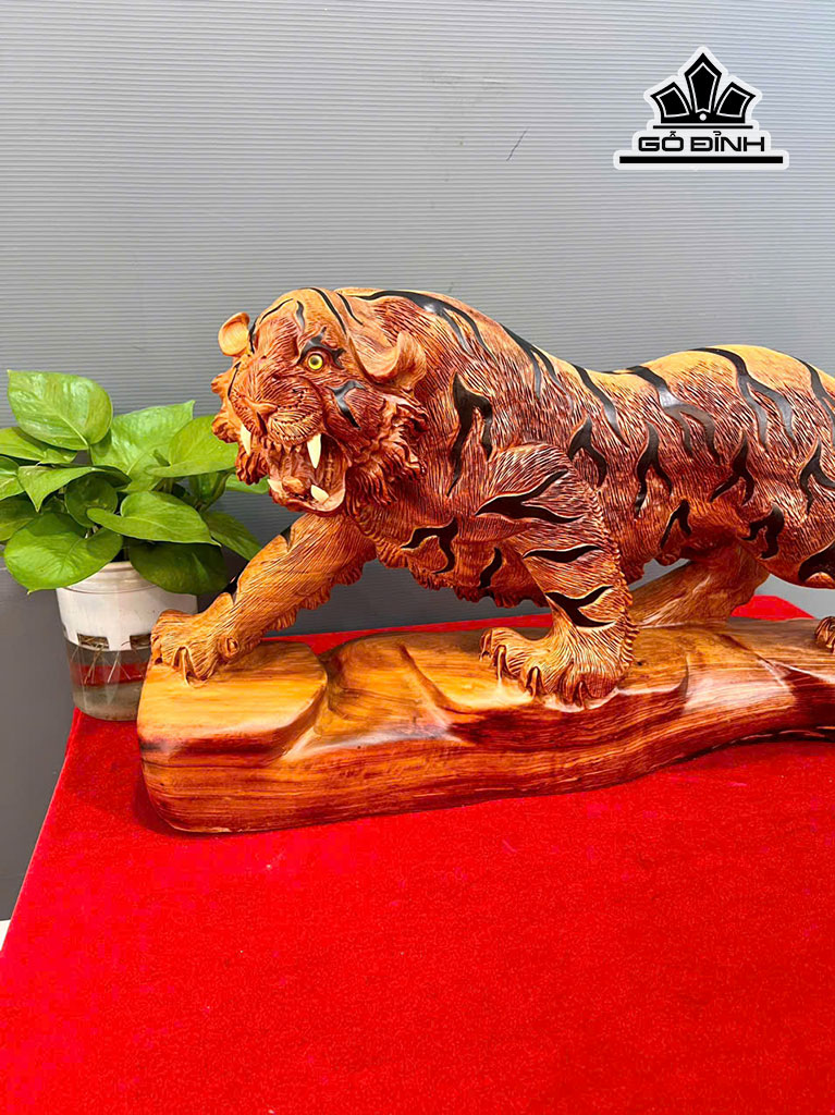 tuong-ho-phong-thuy-go-huong-cao-32-ngang-55-sau-13-cm-457588