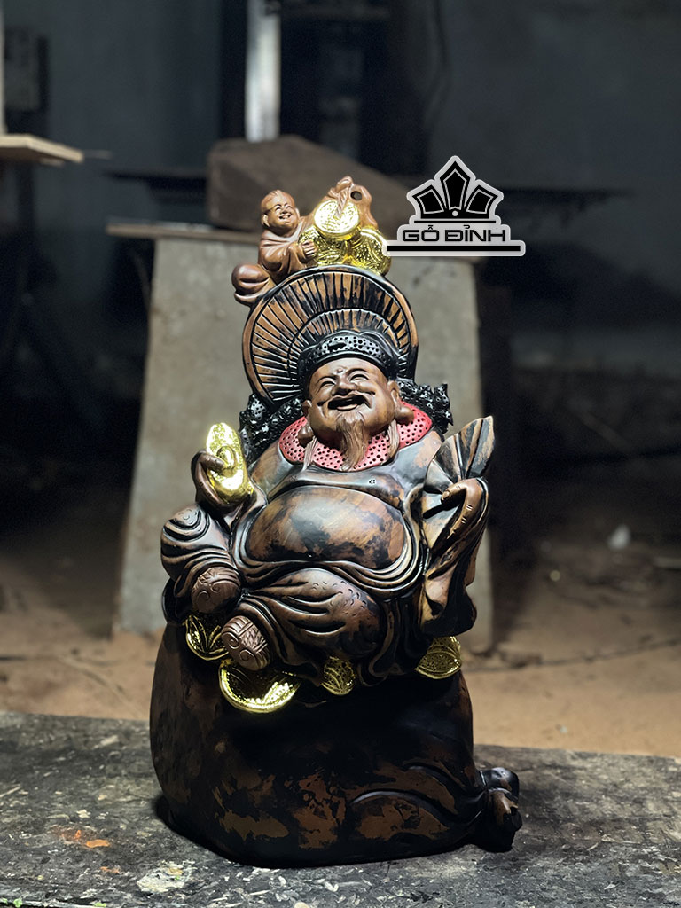 tuong-than-tai-go-xa-xi-cao-59-ngang-35-sau-22-cm-458602