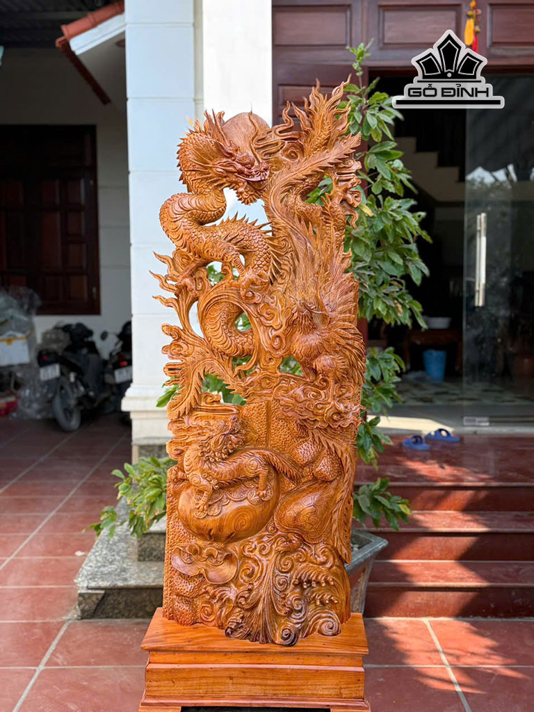 tuong-tu-linh-go-huong-cao-139-ngang-50-sau-27-cm-ca-ky-cao-156-460082