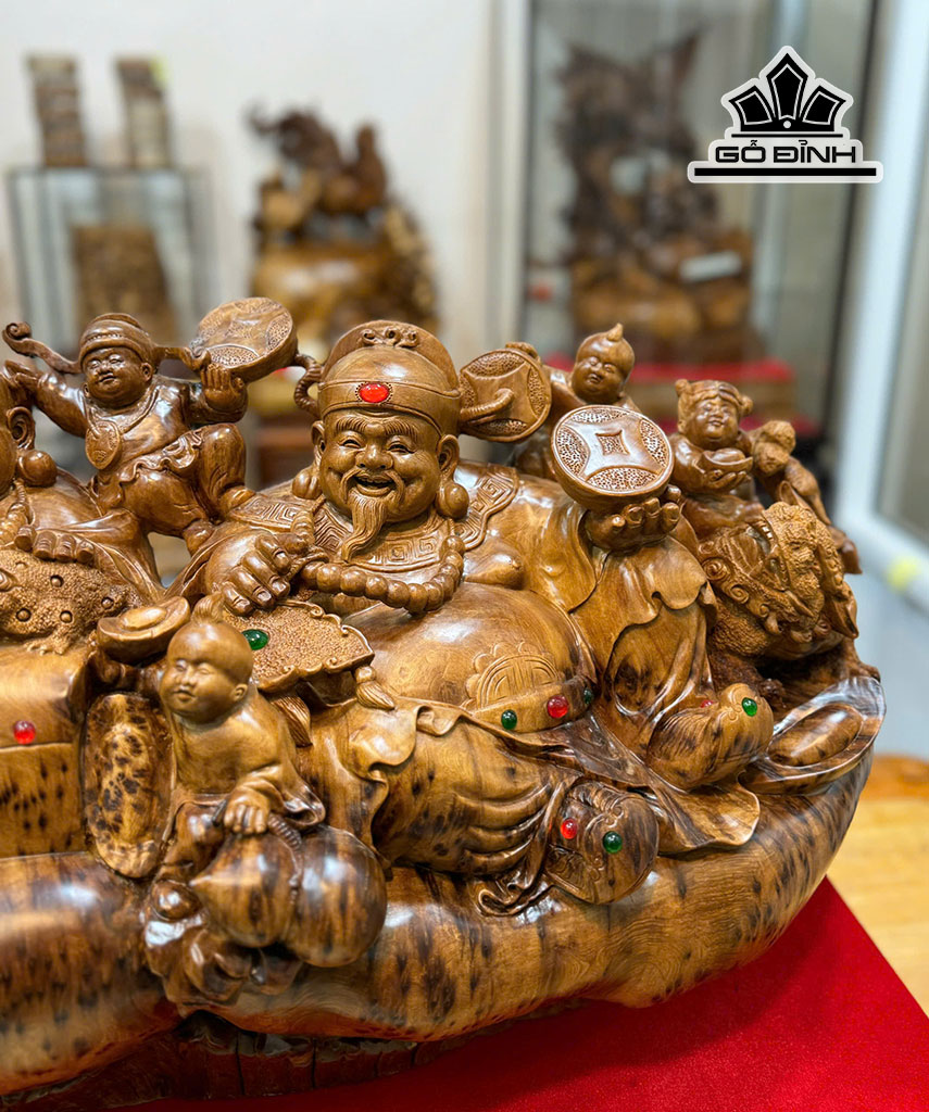 tuong-tai-phuc-ven-toan-go-nu-ngoc-am-cao-365-ngang-76-sau-30-cm-460451