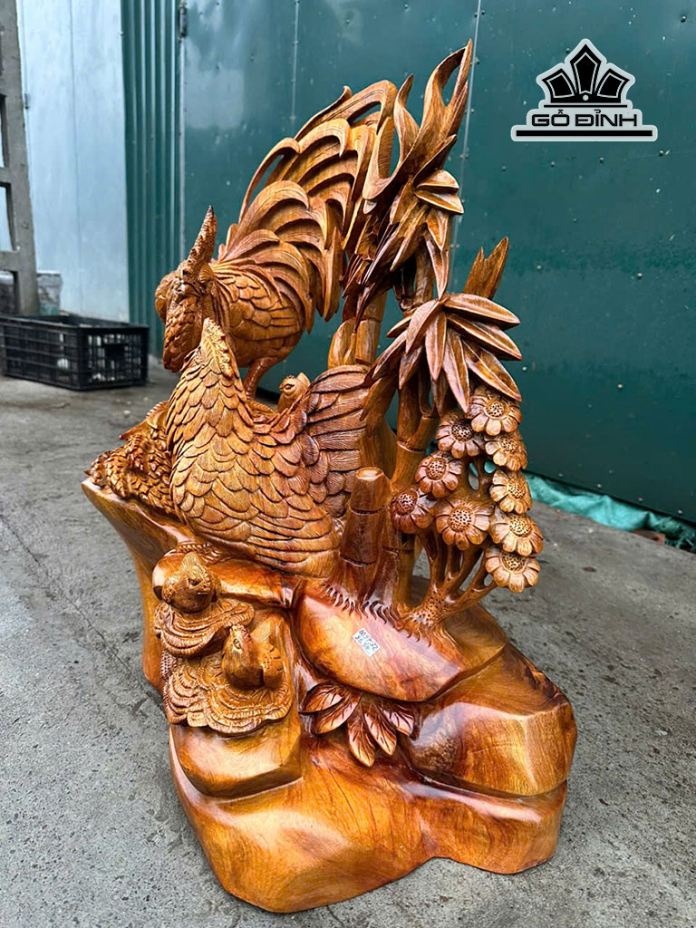 tuong-gia-dinh-ga-go-huong-cao-60-ngang-57-sau-32-cm-460794