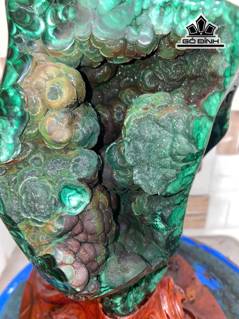 tac-pham-da-malachite-cao-33-cm-7kg-461254