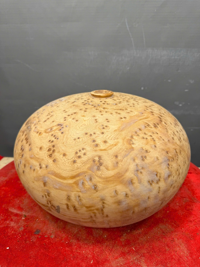 binh-phu-quy-go-nu-ngoc-am-cao-23-duong-kinh-36-cm-461770