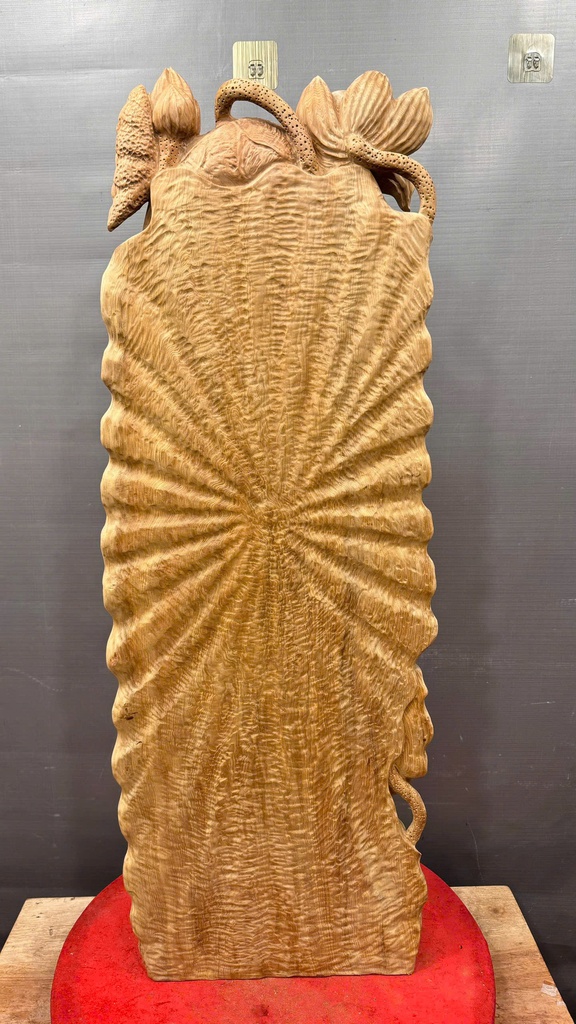 tuong-phat-ba-quan-am-go-ngoc-am-cao-108-ngang-39-sau-16-cm-461836