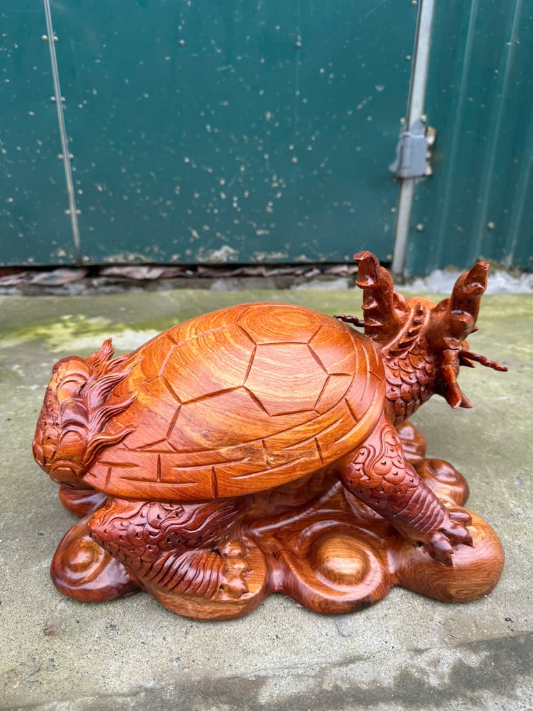 tuong-long-quy-go-huong-cao-23-ngang-37-sau-30-cm-461945