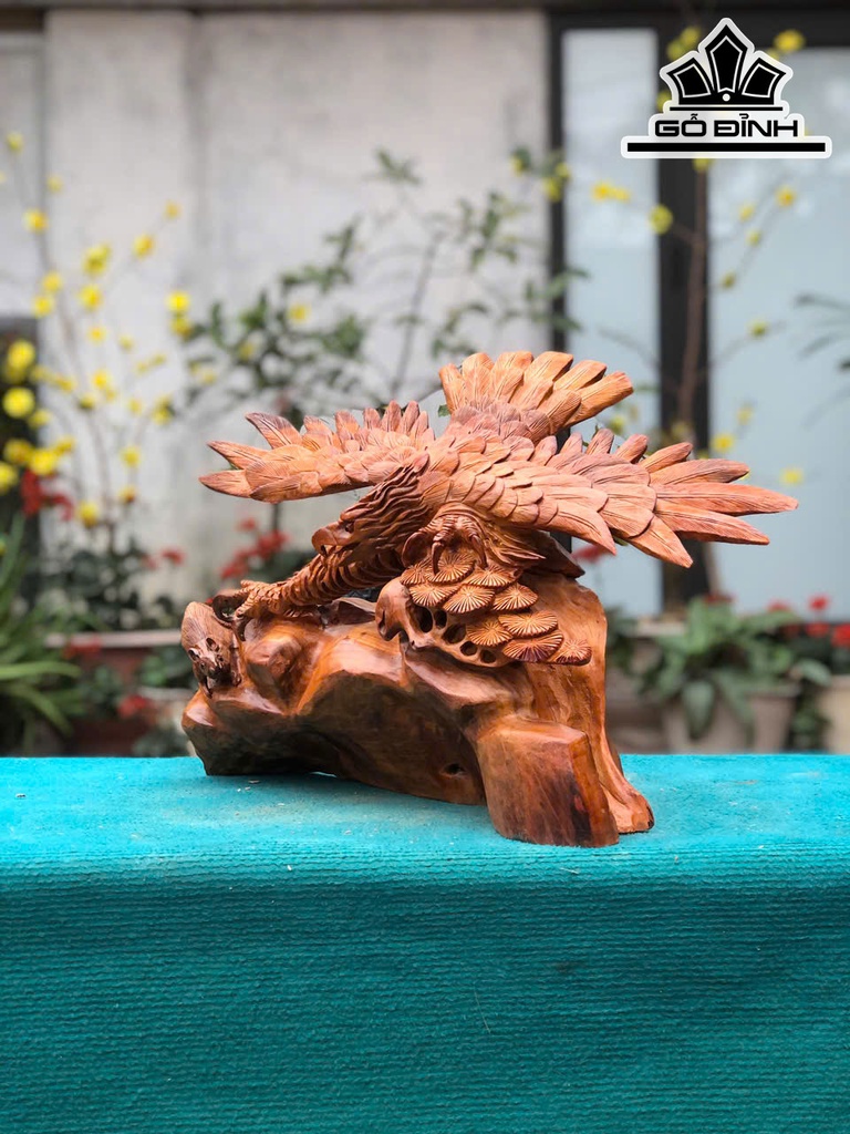 tuong-dai-bang-go-huong-cao-33-ngang-47-sau-21-cm-463144